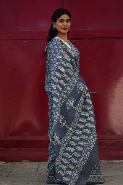Take-A-Dare - Mulmul Cotton Block Printed Grey Saree