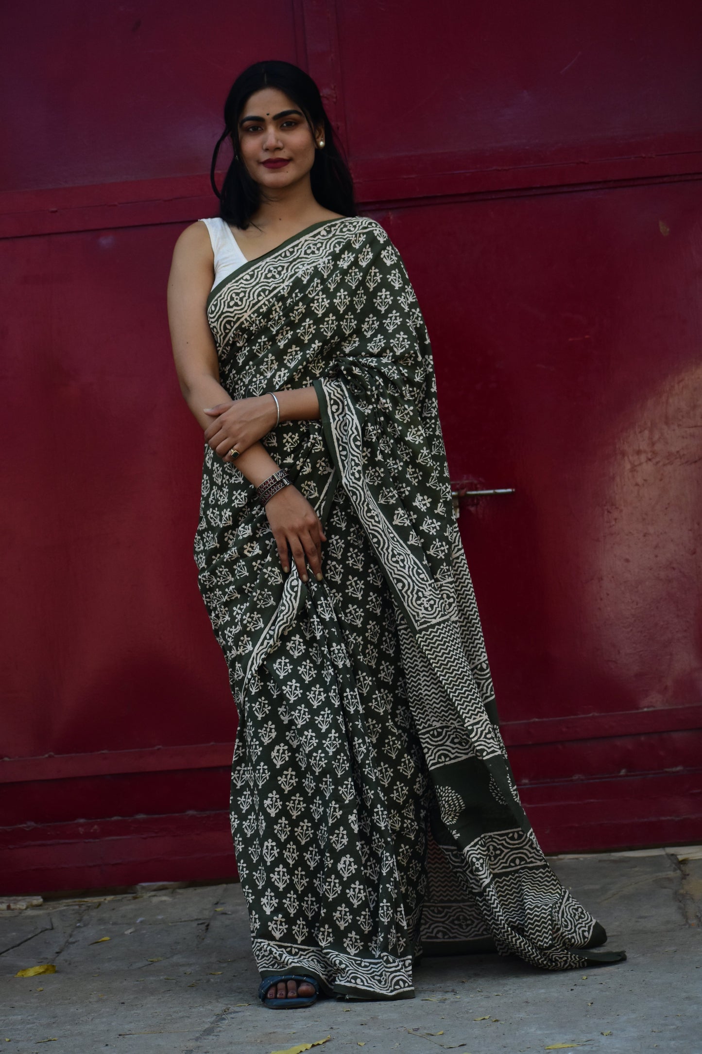 Moody Mama - Mulmul Cotton Block Printed Green Saree
