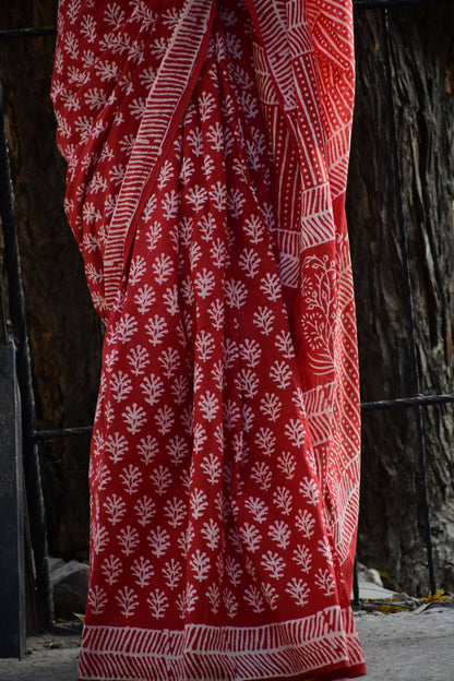 Eye-Candy  - Mulmul Cotton Block Printed Red Saree