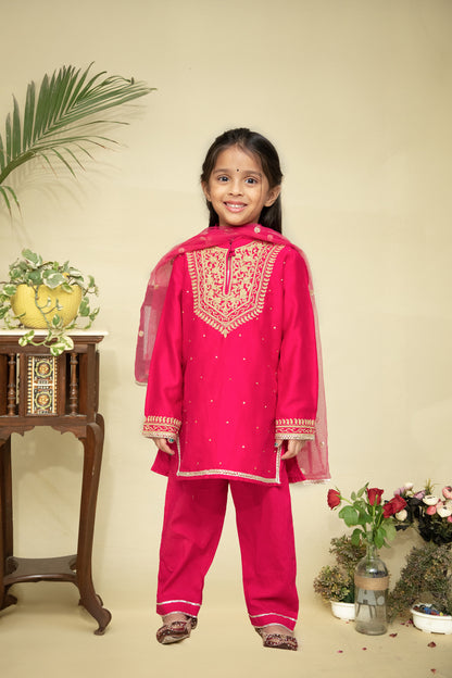 Fuschia kids Kurta Payjama Set with Dori Embroidery