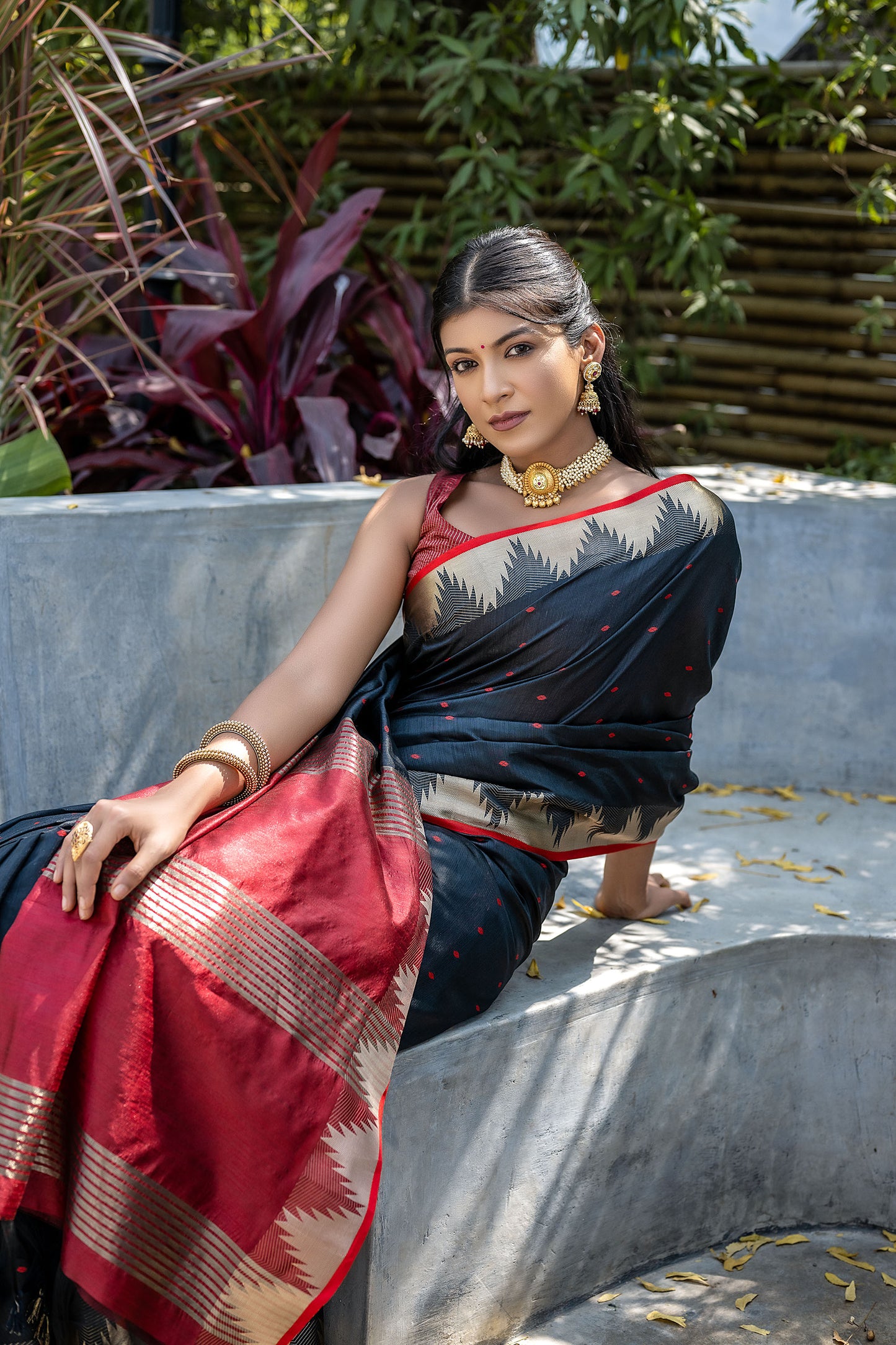 Elisha Pyramid Black Raw silk Zari woven Saree