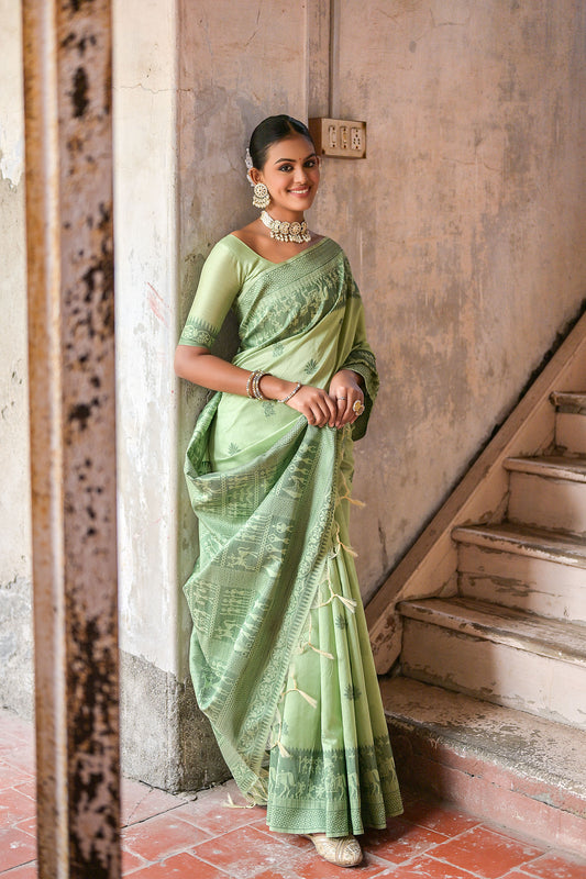 Pista Handloom Raw silk contrast woven Saree