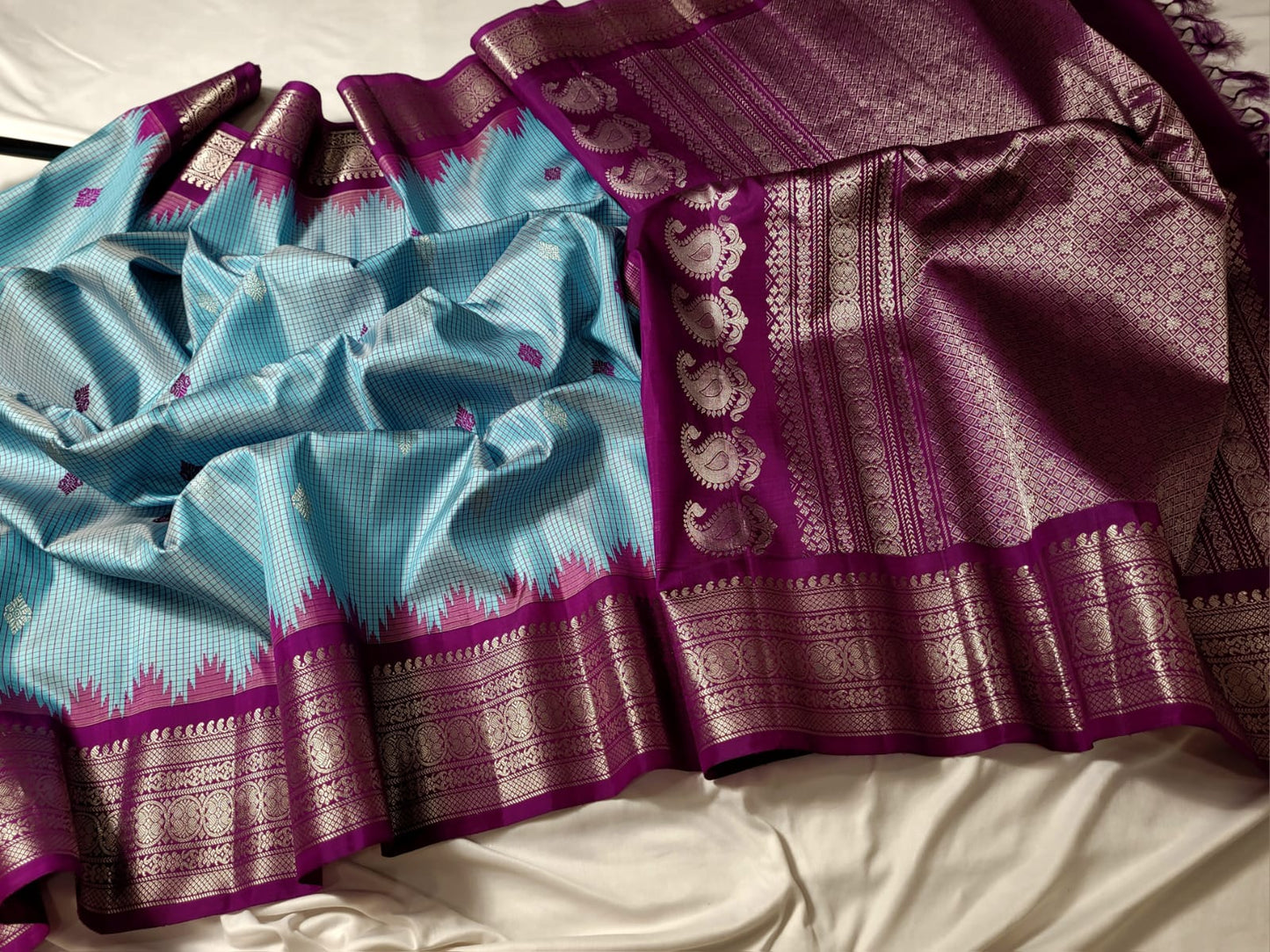 Blue with Purple Pallu Pure Gadwal Pattu handloom Saree