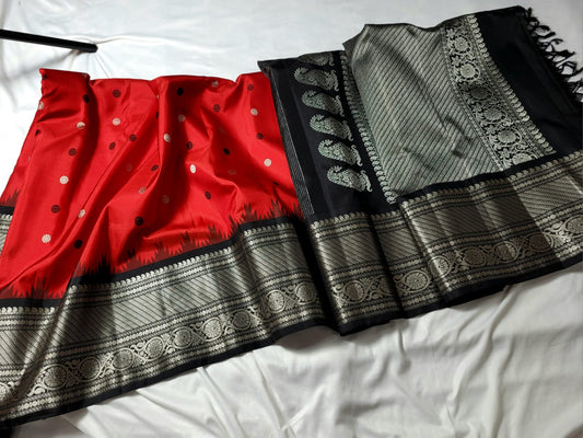 Red with black Pallu Pure Gadwal Pattu handloom Saree