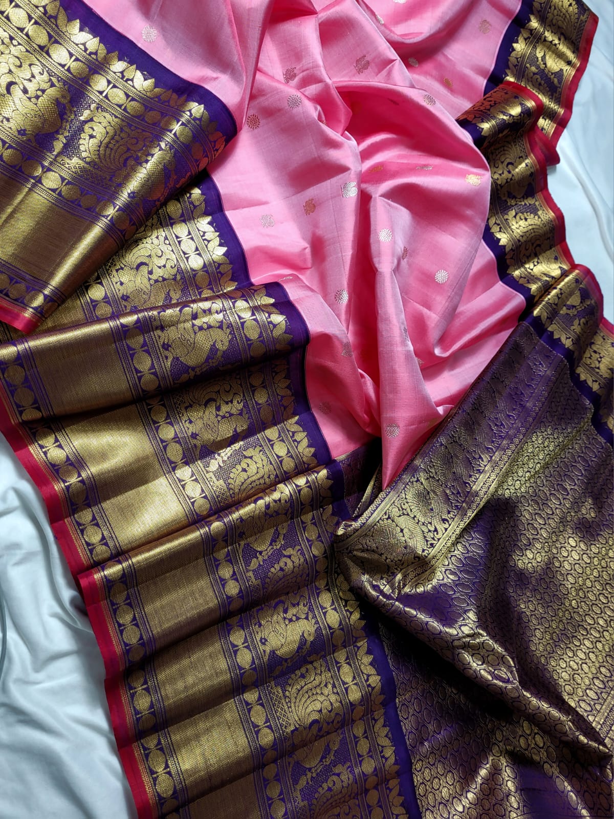 Pink with Dark Blue Pallu Pure Gadwal Pattu handloom Saree