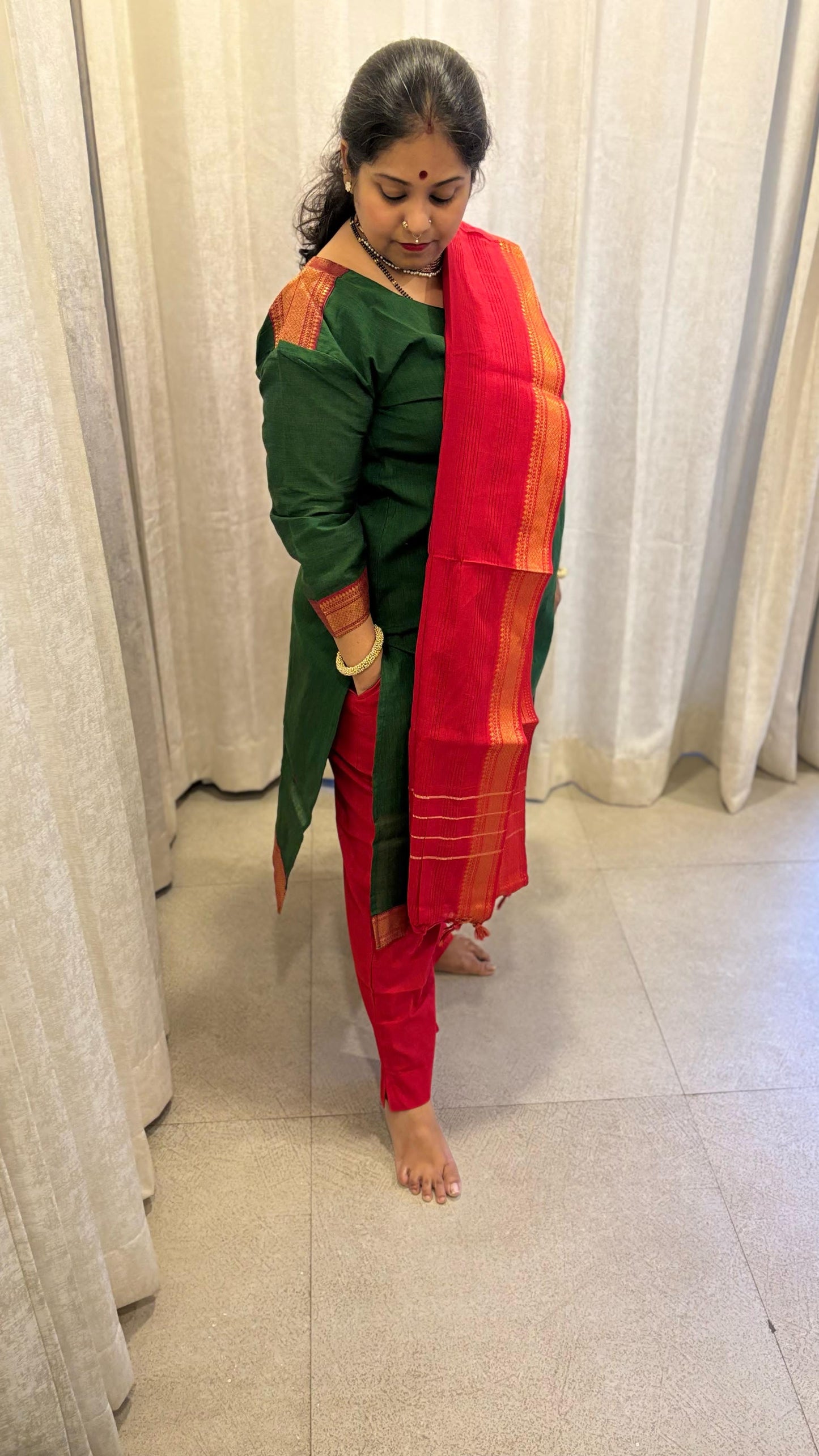 Maya - Kurti Set in Mangalagiri cotton in Green Color