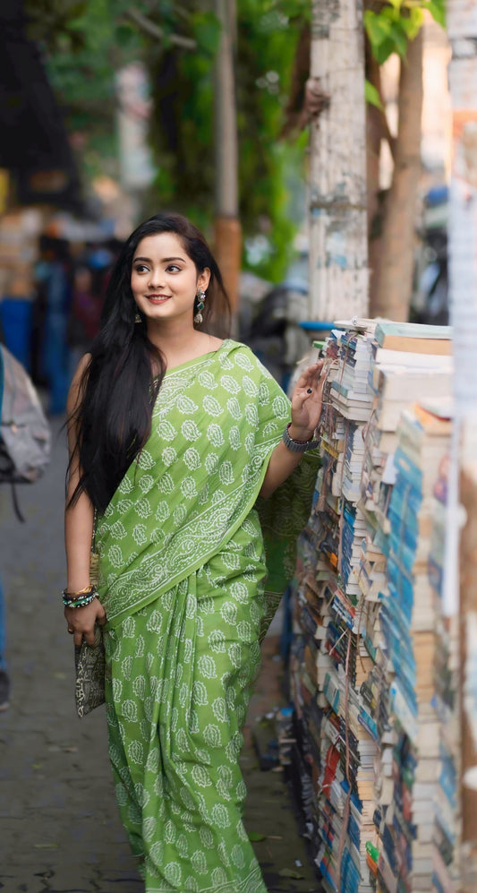 Summer Vacation Collection - Katchi Kairy - Green Handblock Print Natural Dyed - Mulmul Cotton Saree