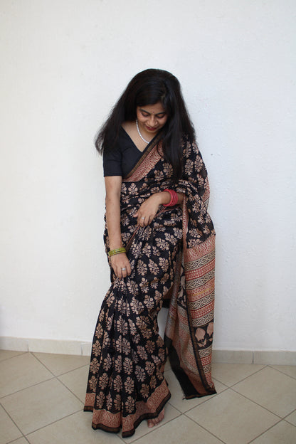Ambika - Black Bagru Natural Dyes Handblock Printed - Chanderi Silk Saree