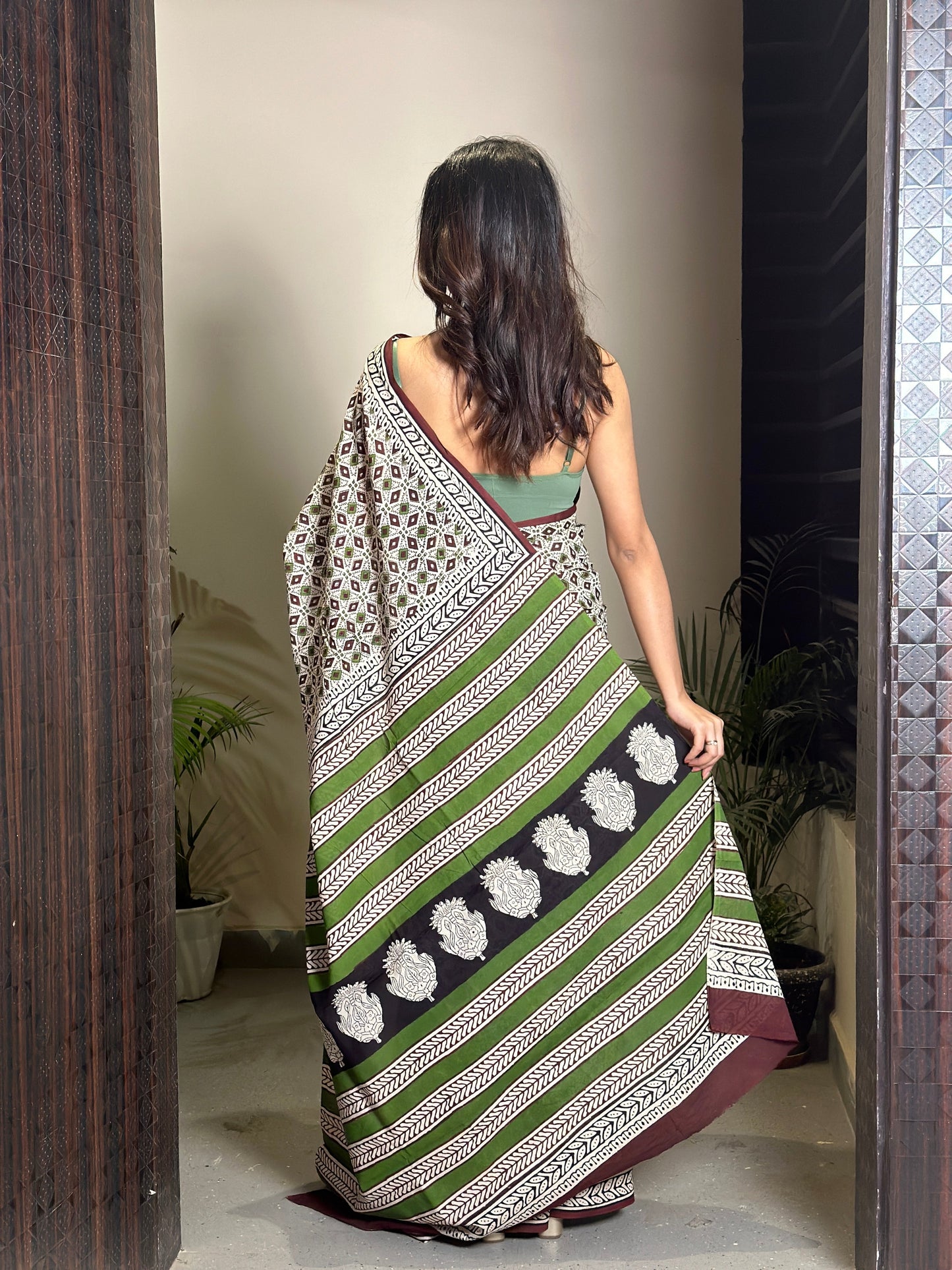 Mandana- green Bagru Natural Dyes Handblock Printed - Cotton Mulmul Saree