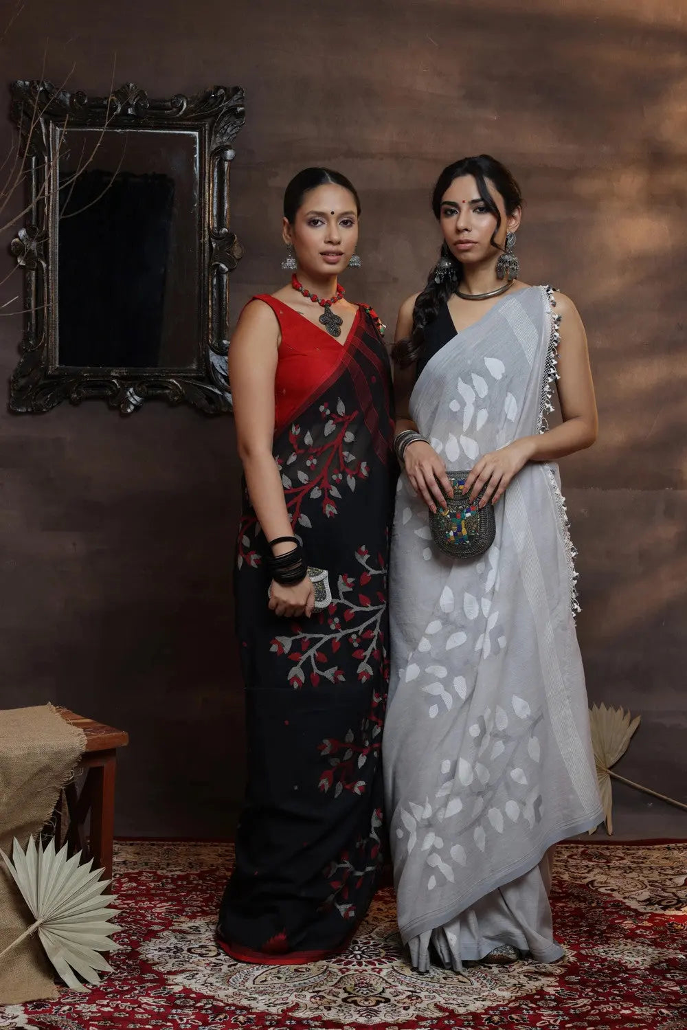 Handloom Grey Soft Cotton Jamdani Saree