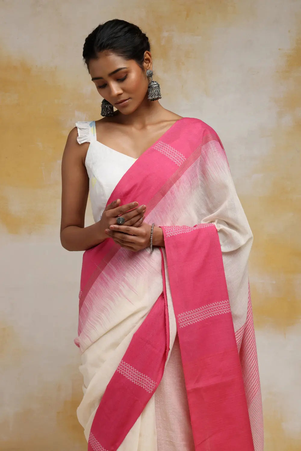 Handloom White Soft Cotton Saree With Pink Border