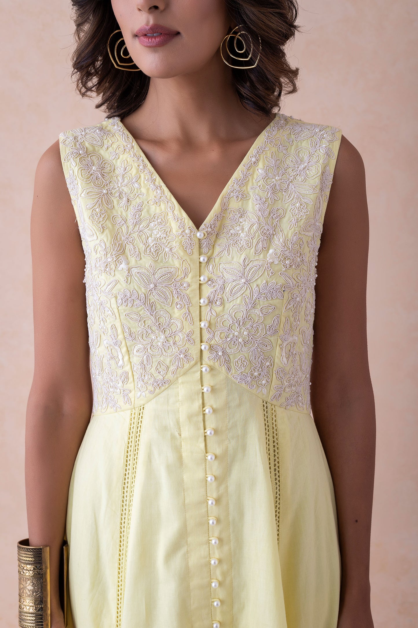 Siya Elegance Dress dori work and hand embroidery.