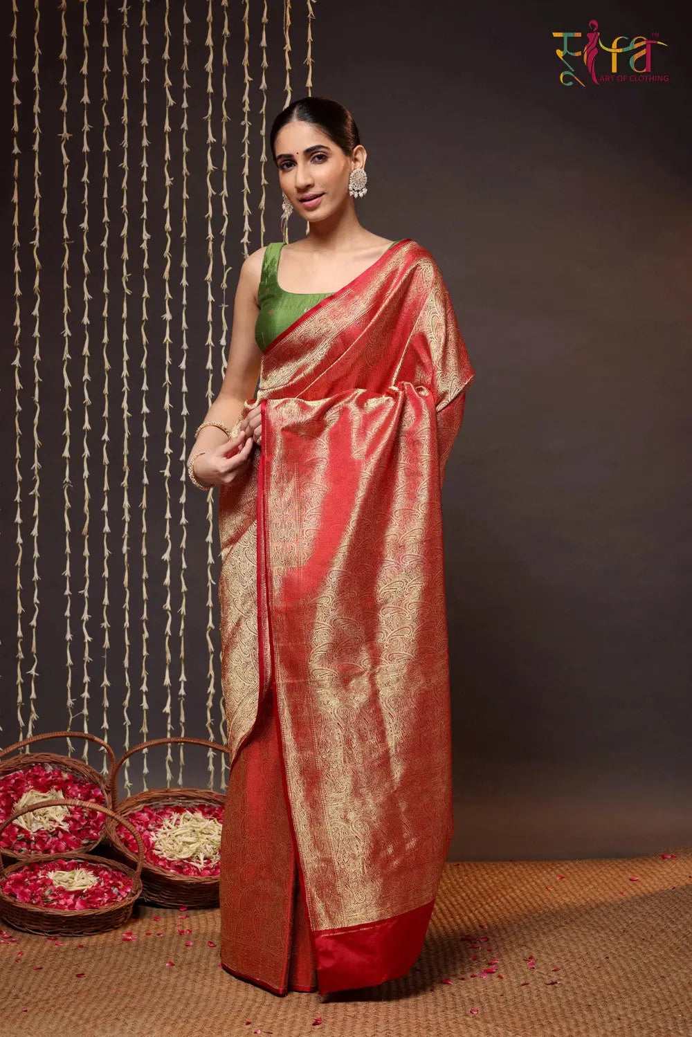 Ruby Red Handloom Pure Silk Tanchoi Banarasi Saree