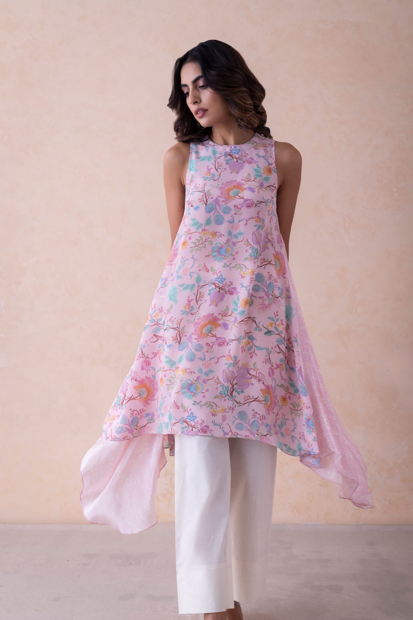 Riya Elegant Floral Crepe Ensemble