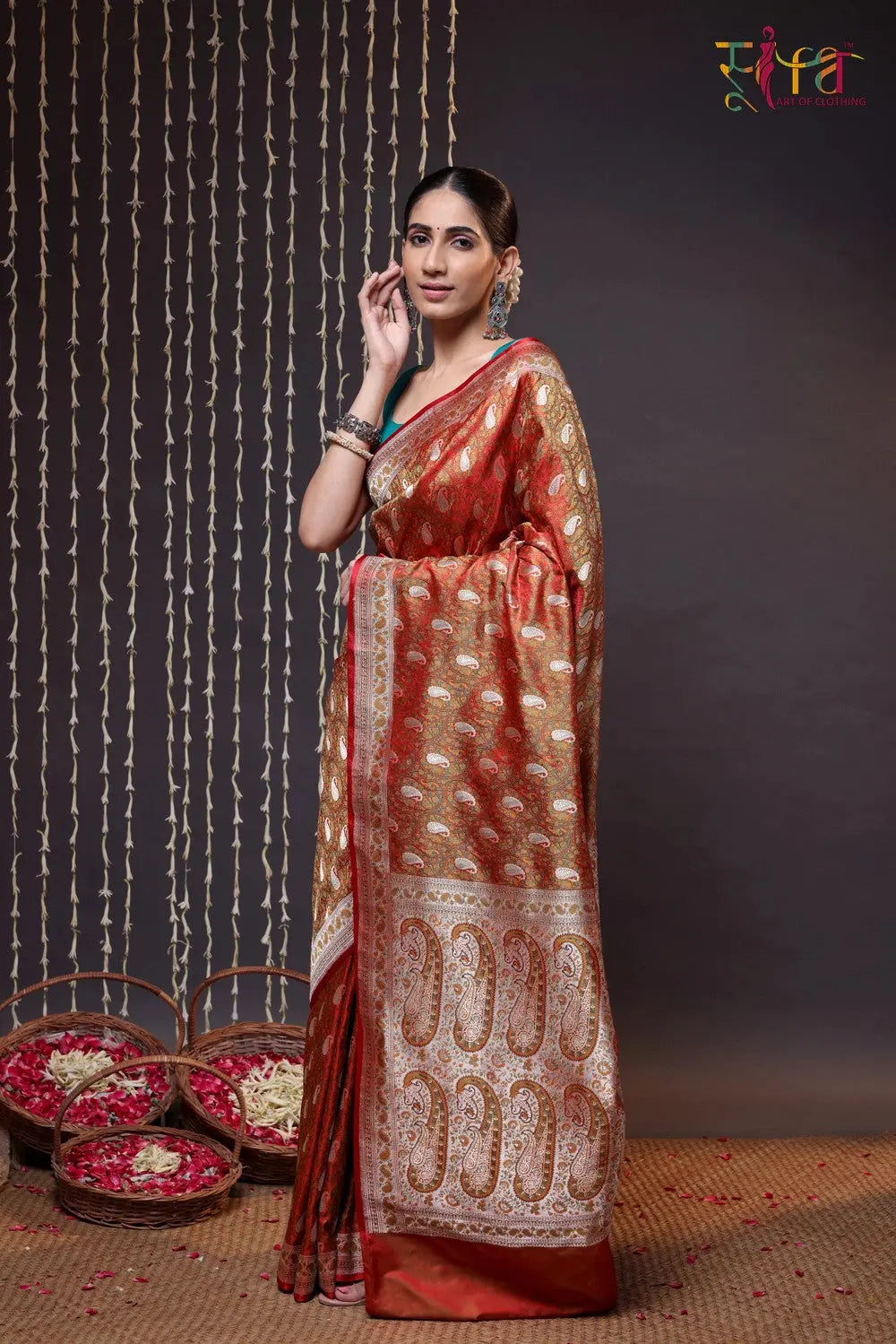 Handloom Orange Pure Silk Tanchoi Banarasi Saree With Zari