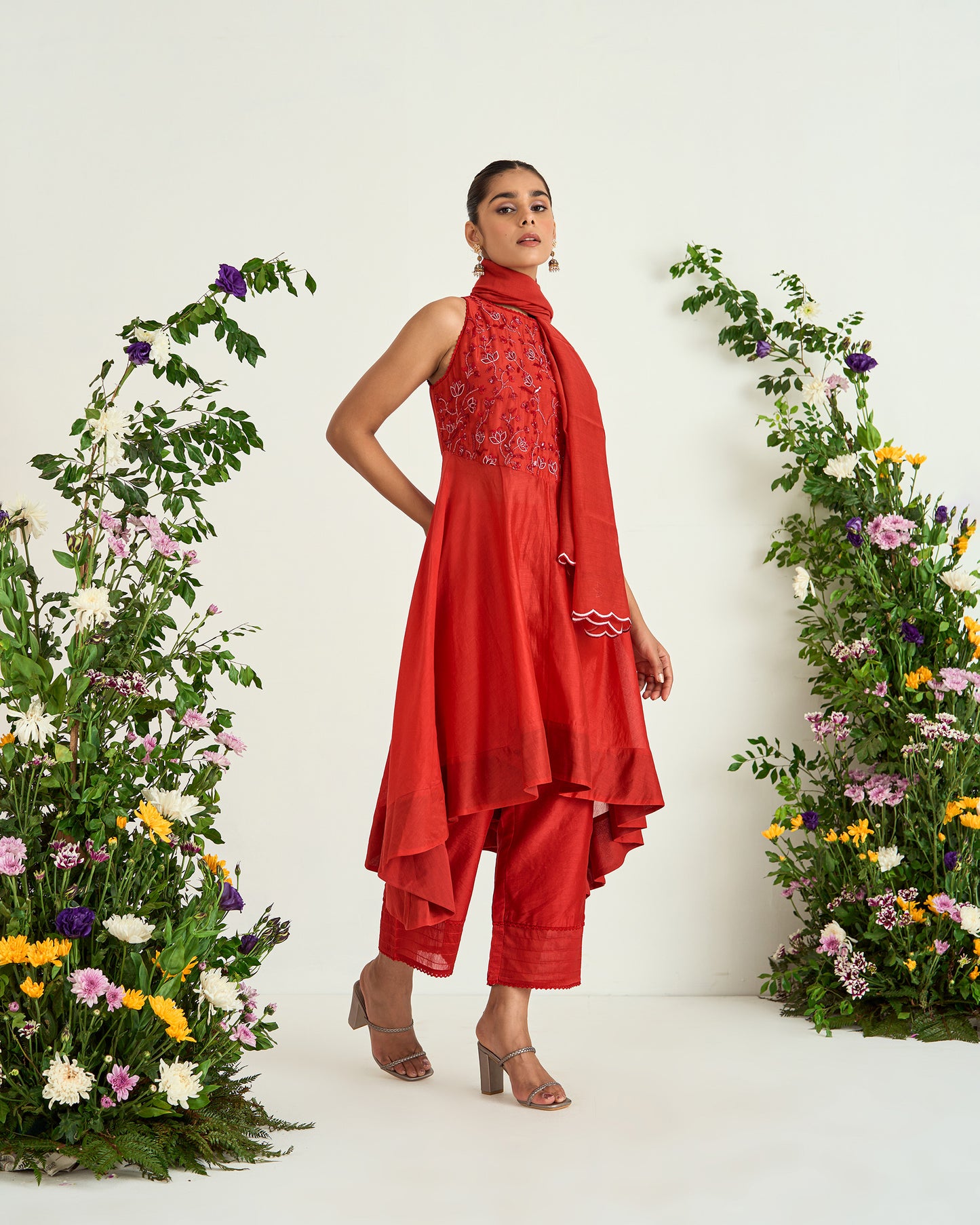 Red Chanderi Silk Resham Embroidered Shaadmani Kurta Set