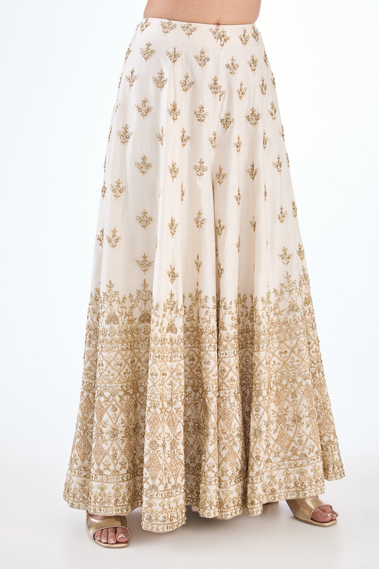 ivory chanderi hand & machine embroidered sharara set