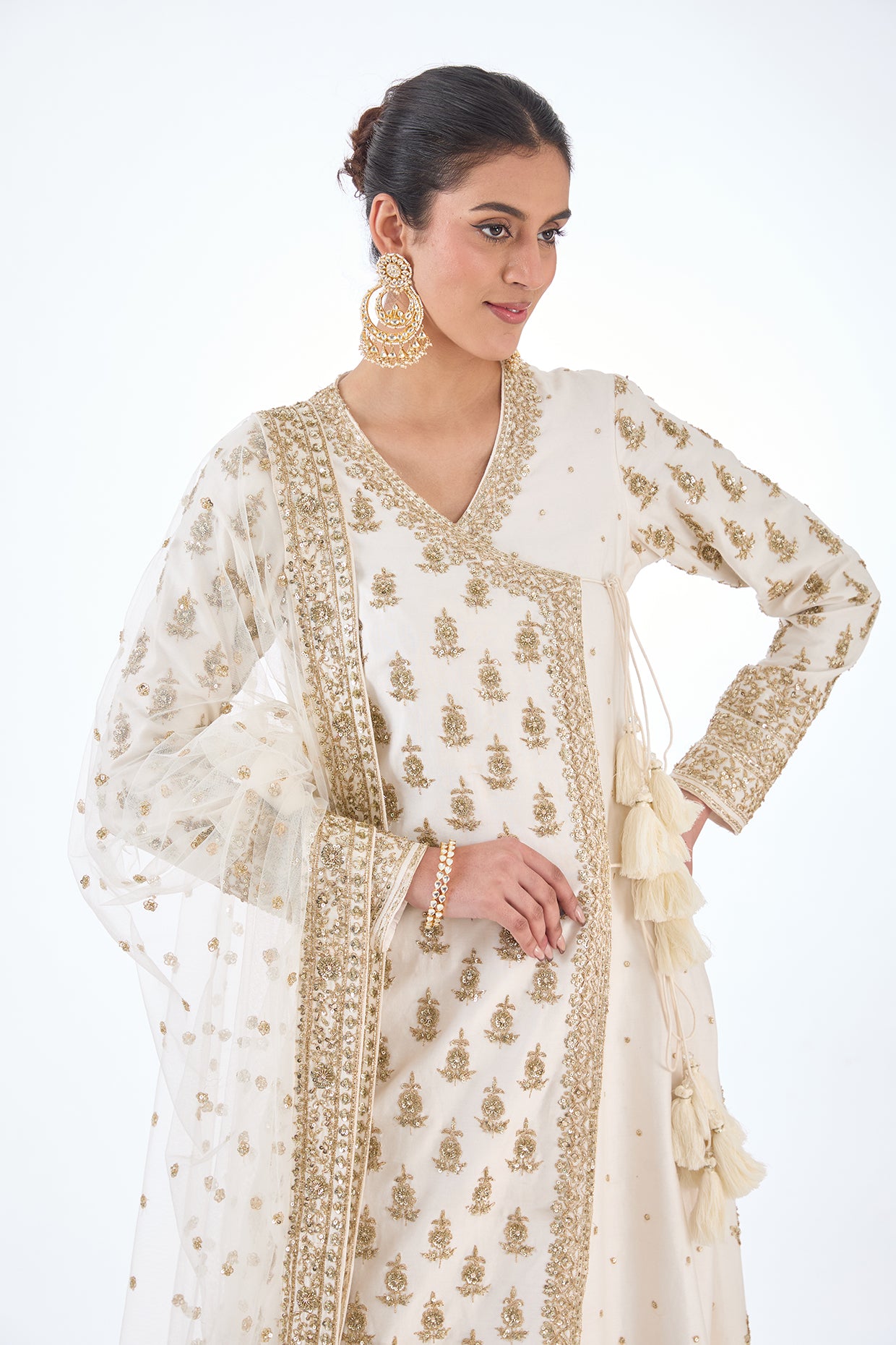 ivory chanderi hand & machine embroidered sharara set
