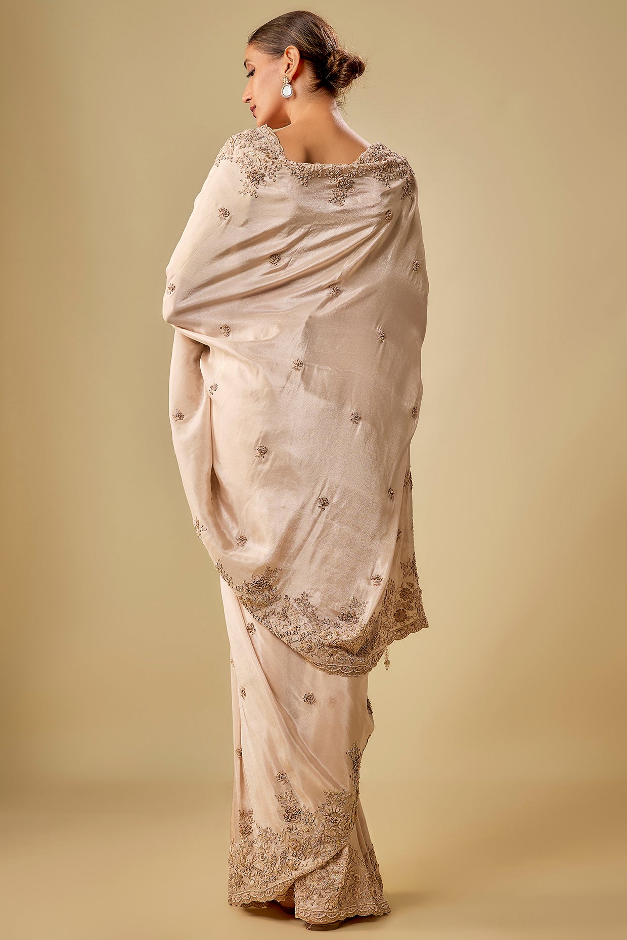 peach tissue hand & machine embroidered saree set