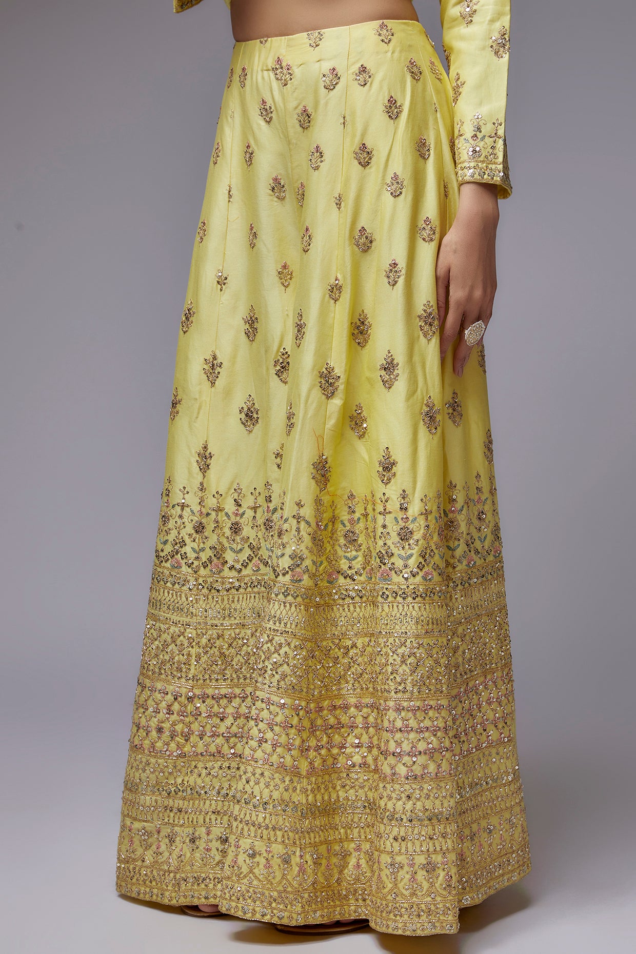 Yellow chanderi embroidered kurta set