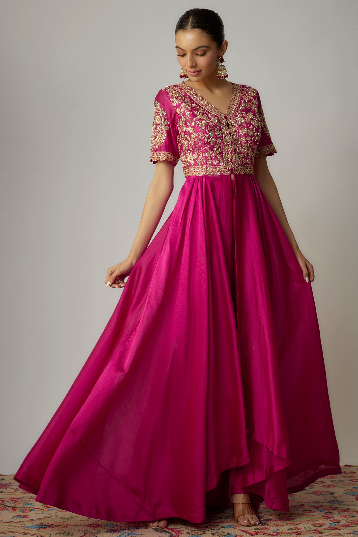 Rani pink crepe silk hand embroidered tunic set