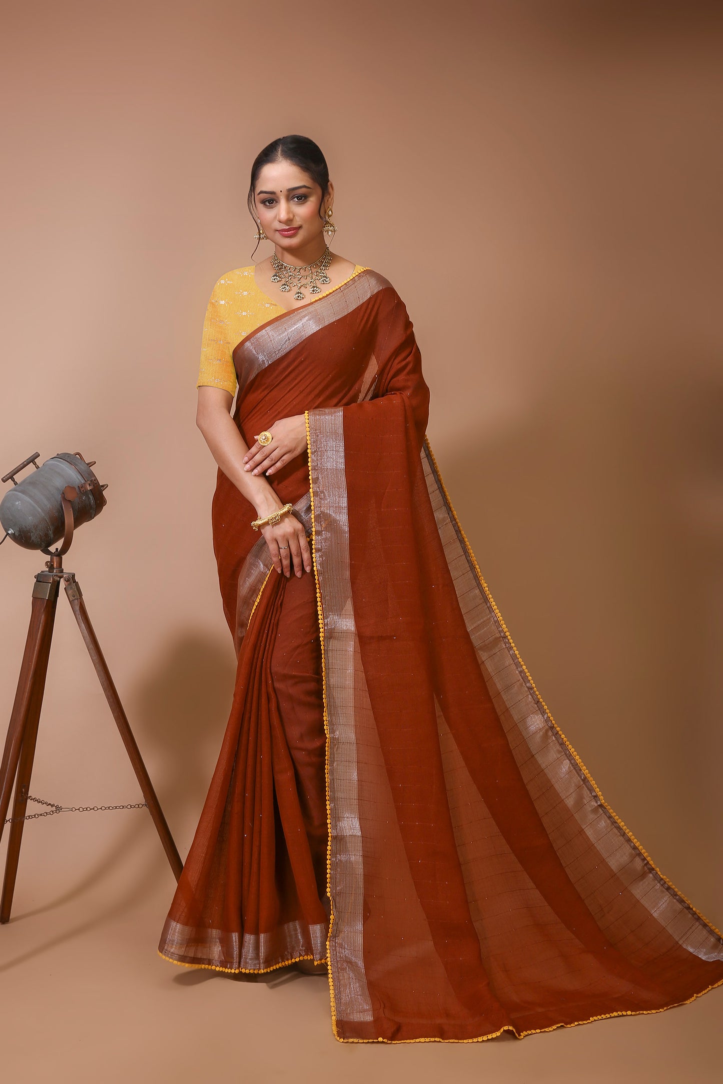 Dori Brown Yellow Linen Silk Saree