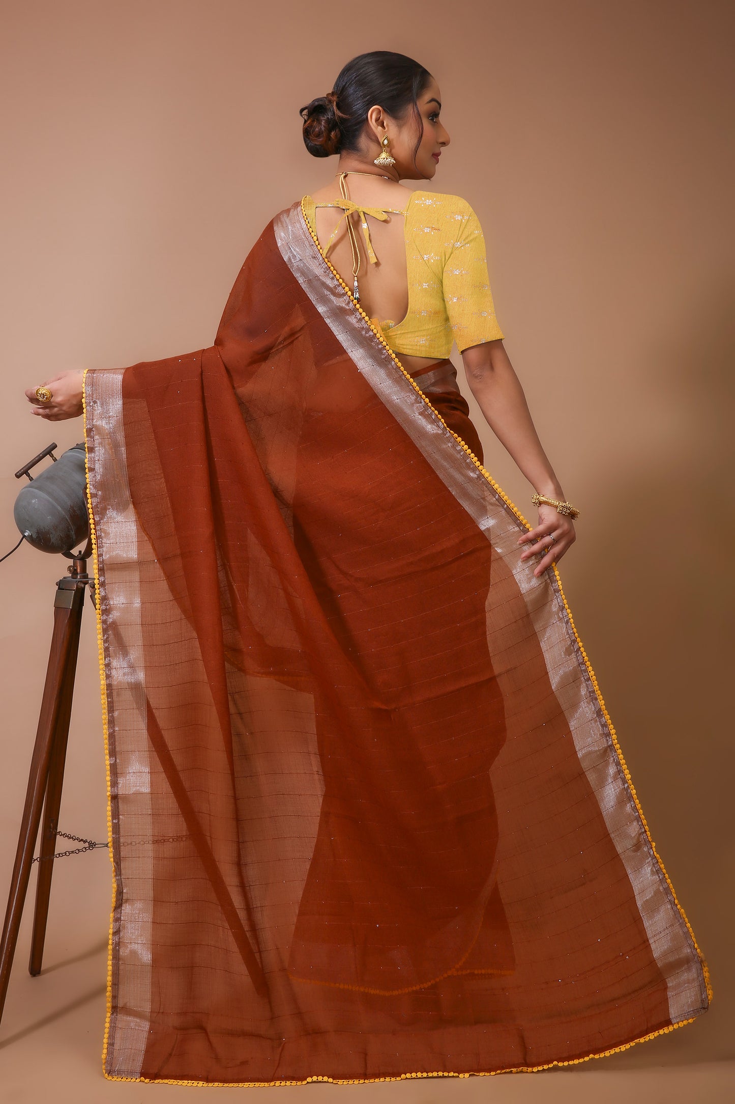 Dori Brown Yellow Linen Silk Saree