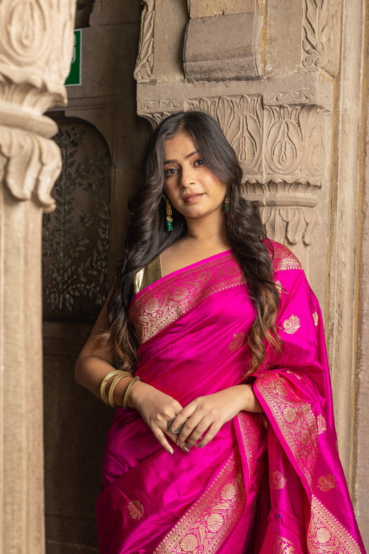 Rani Pink Handwoven Kadwa Katan Silk Saree - Panaya