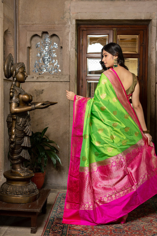Parrot Green Handwoven Kadwa Katan Silk Saree - Panaya