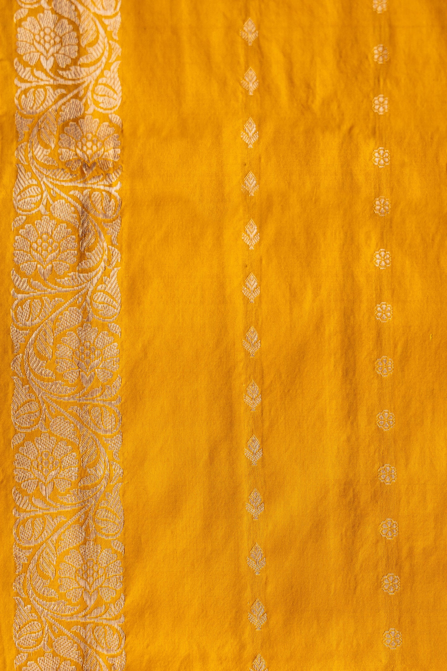 Royal Blue Handwoven Kadwa Katan Silk Saree