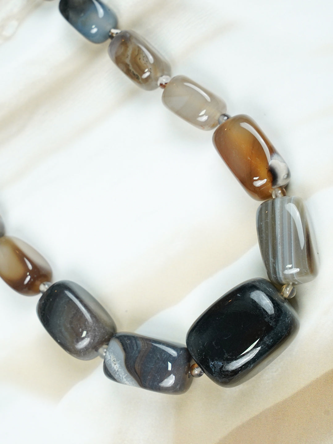 Trishala Single Line Bold Babe Mala