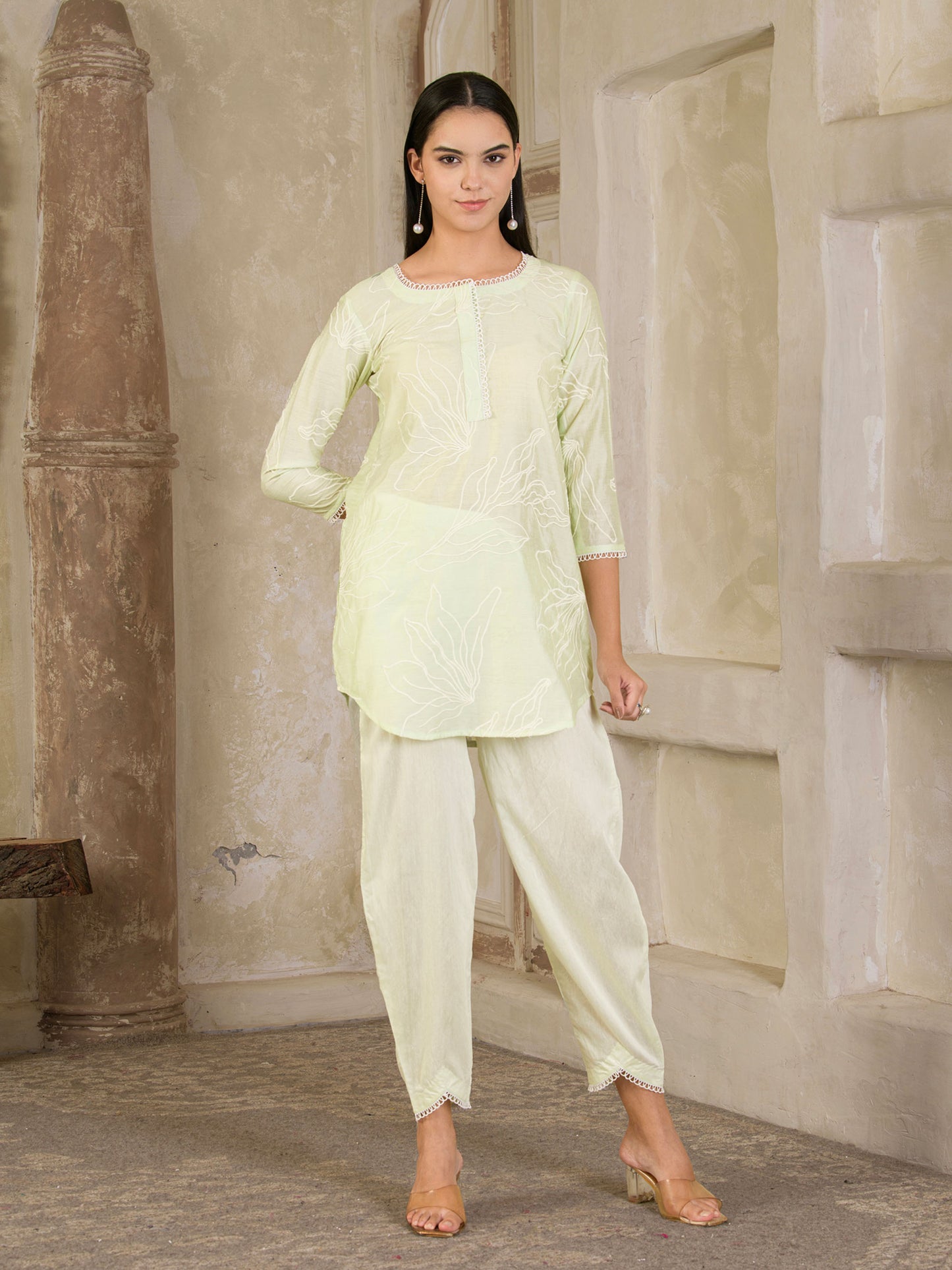 Pastel Green Embroidered Chanderi Co-ord ( Set of 2 )