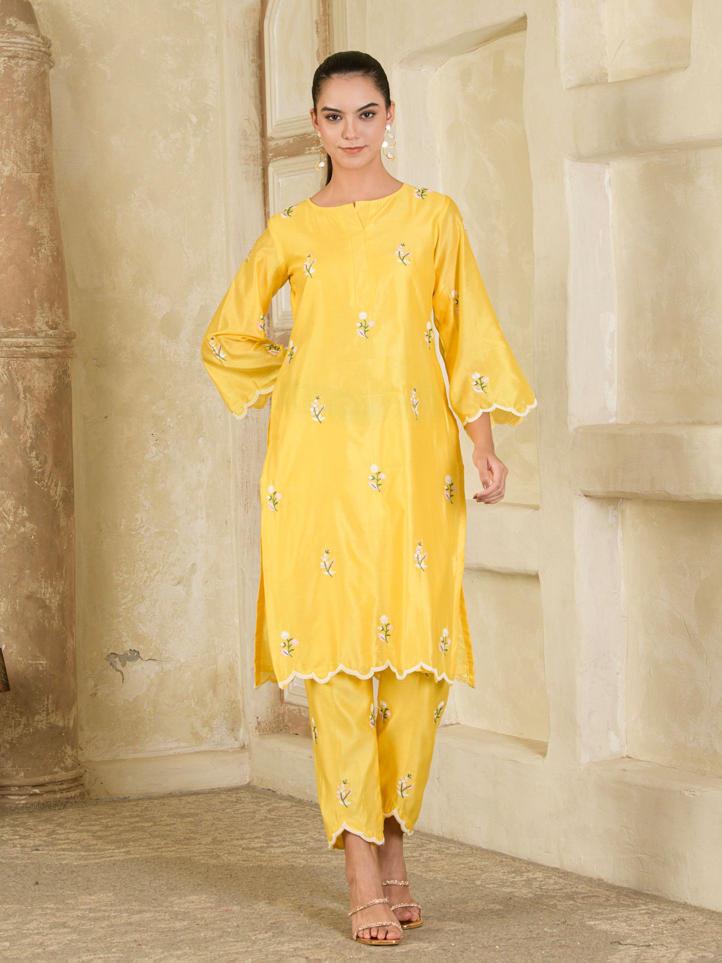 Vibrant Yellow Hand Embroidered Chanderi Kurta and Pants ( Set of 2 )