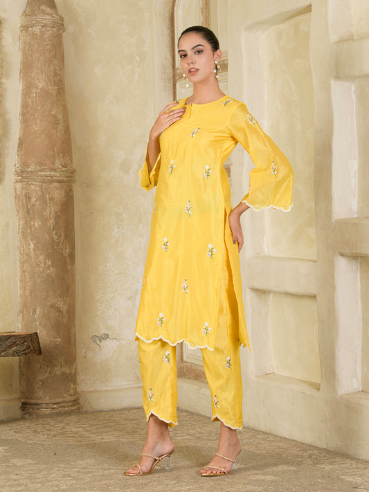 Vibrant Yellow Hand Embroidered Chanderi Kurta and Pants ( Set of 2 )
