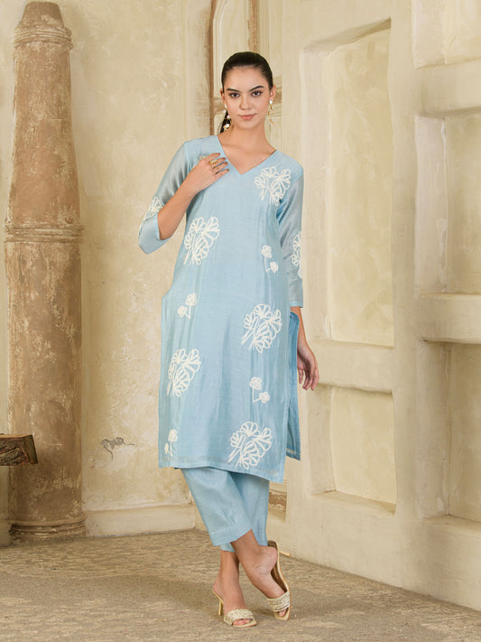 Sky Blue Hand Embroidered Chanderi Kurta Set ( set of 3 )