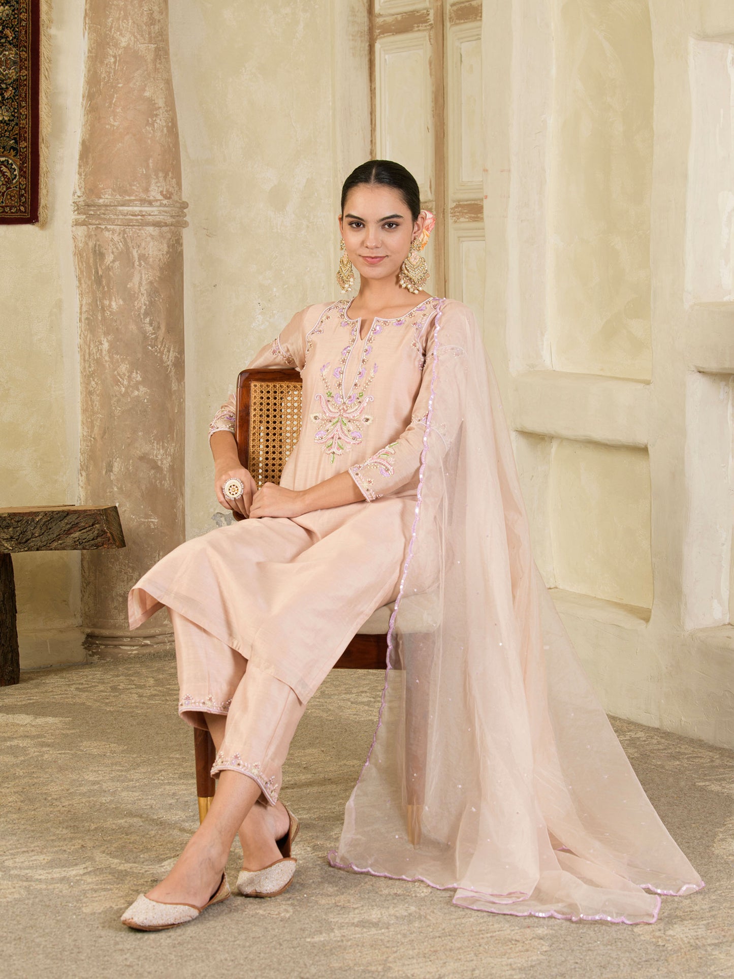 Beige Hand Embroidered Chanderi Kurta Set ( Set of 3 )