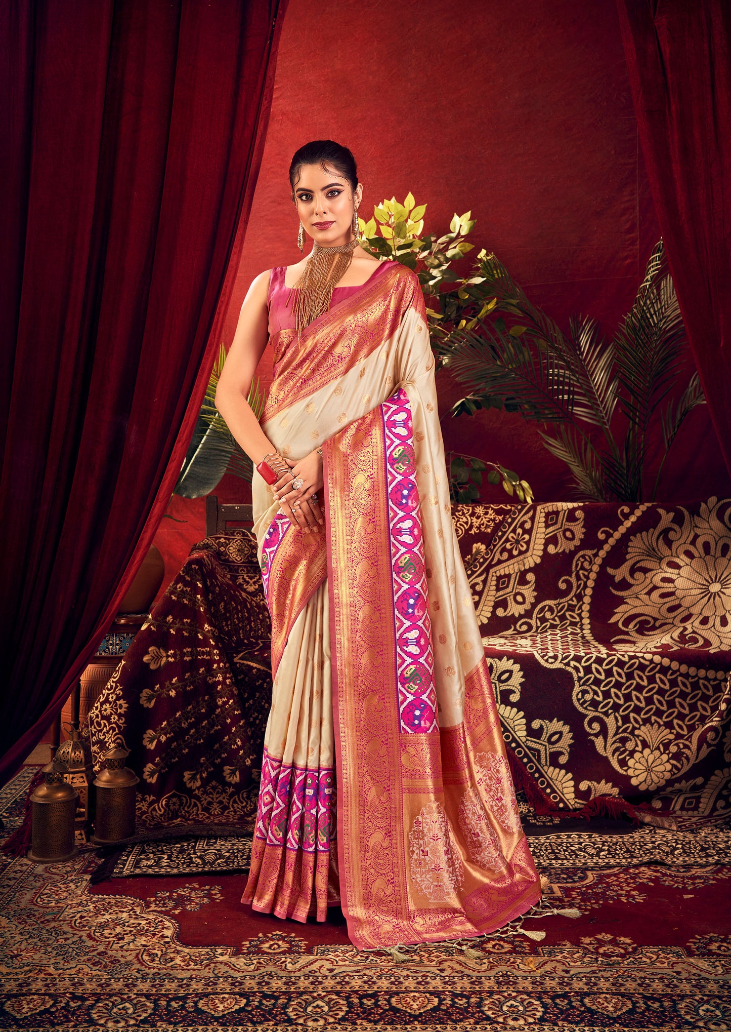 Nidhi White Paithani Silk Zari woven Patola Border Saree