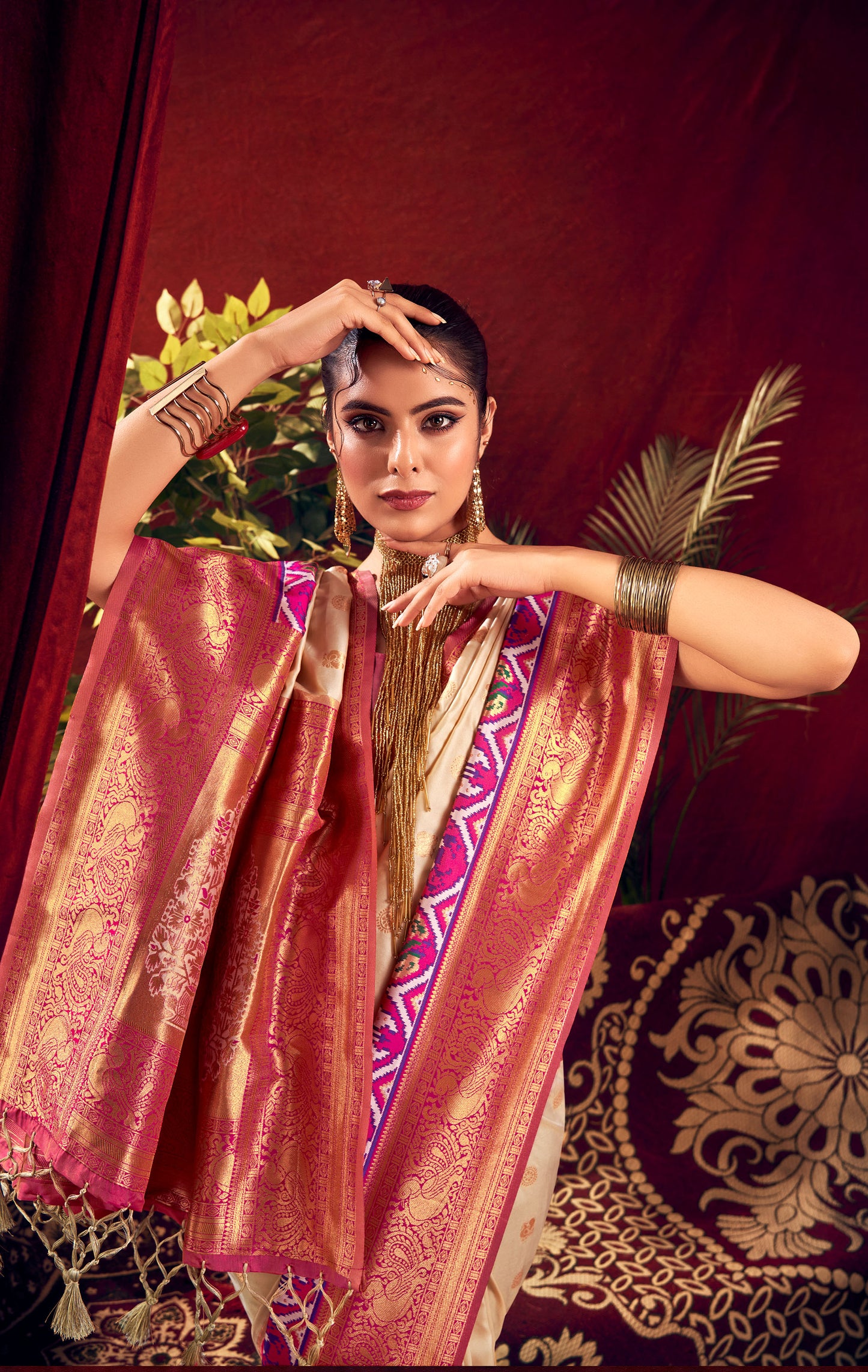 Nidhi White Paithani Silk Zari woven Patola Border Saree