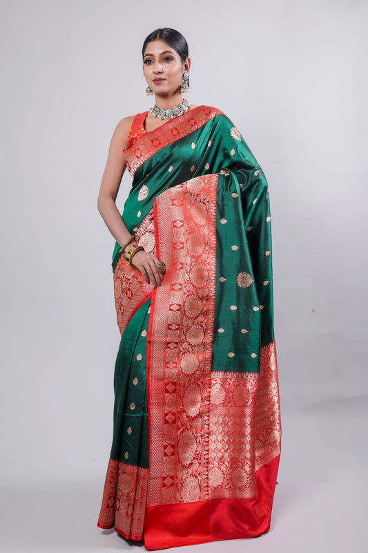 Green Handwoven Kadwa Katan Pure Silk Saree - Panaya