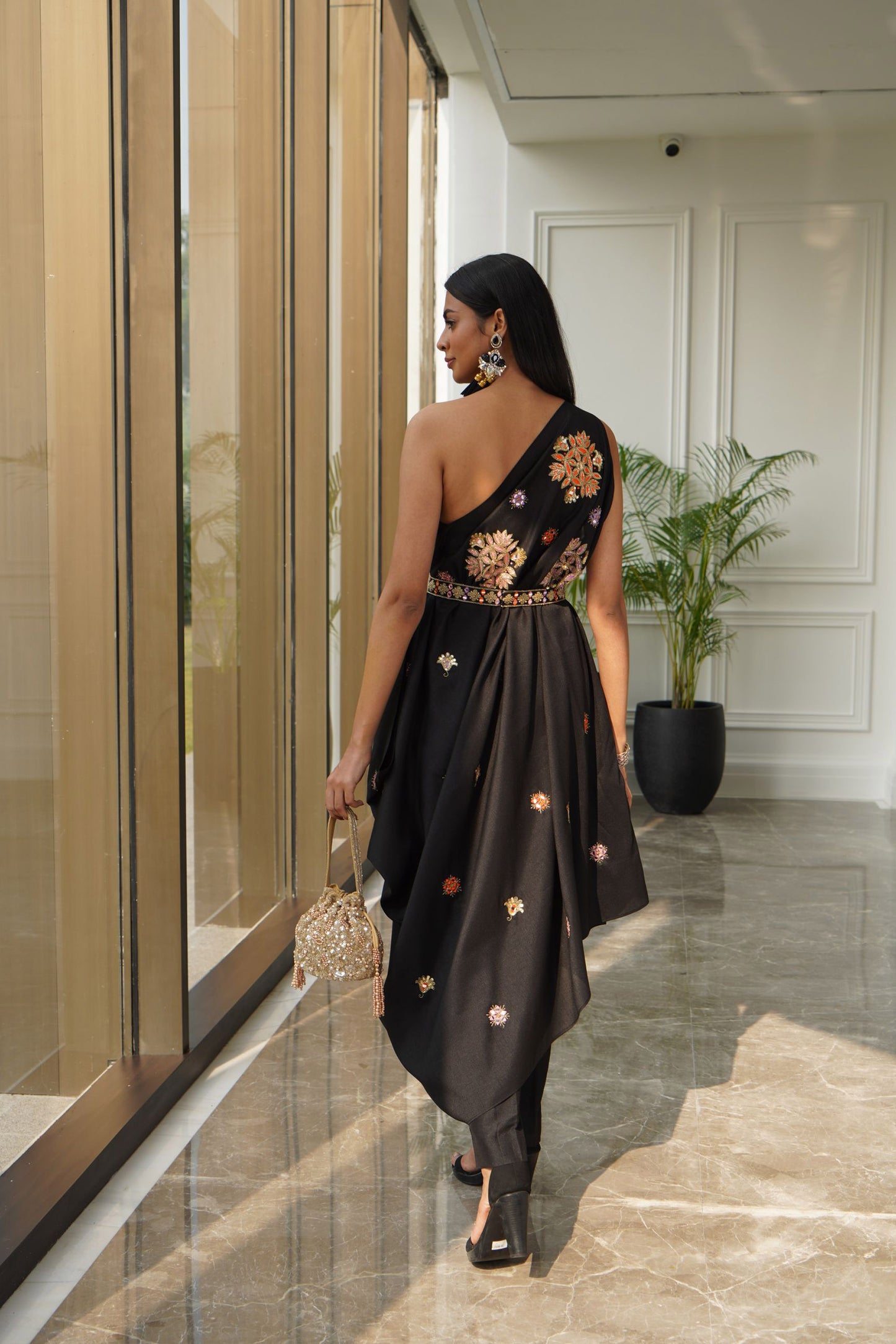 Black Lara drape set