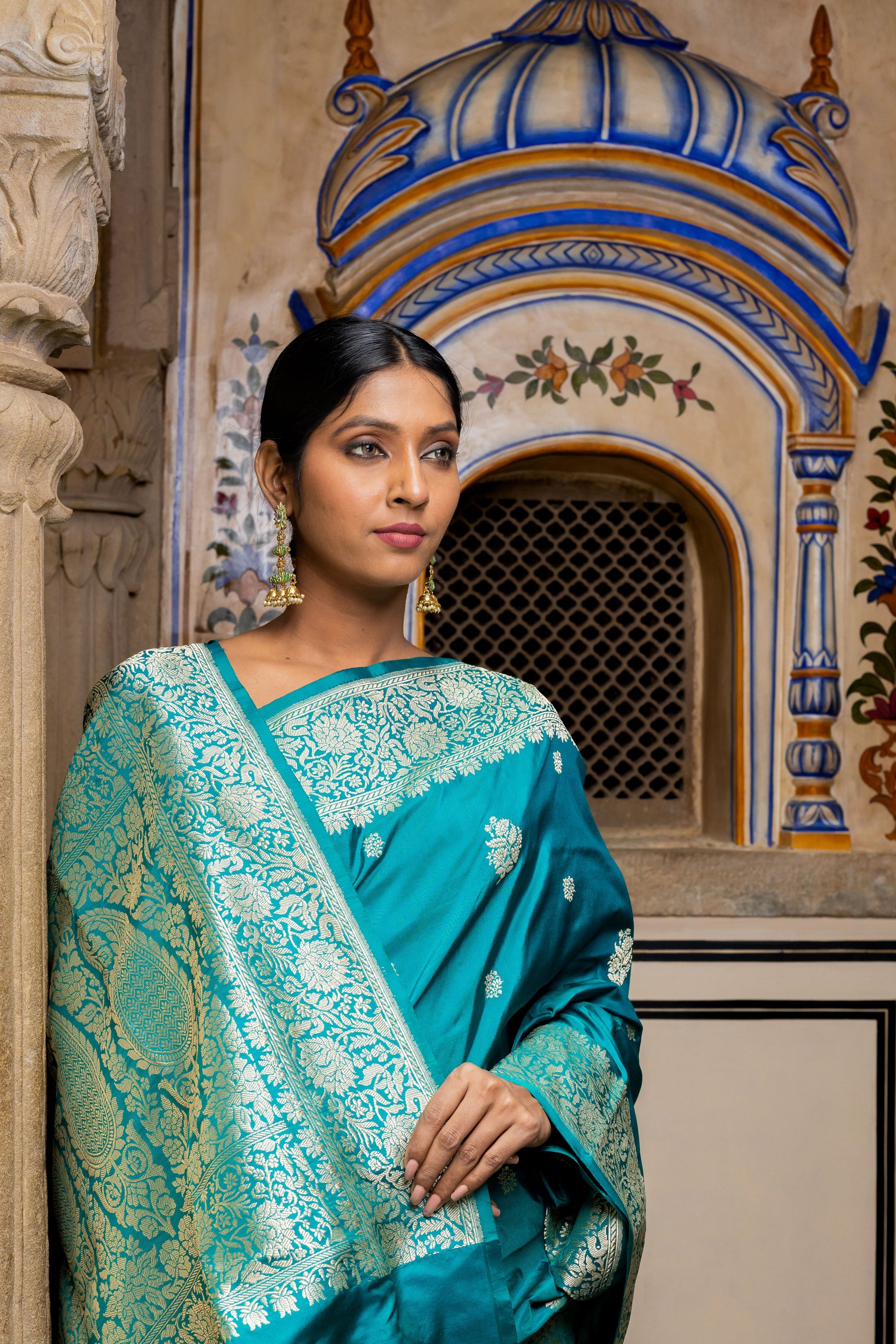 Teal Handwoven Kadwa Katan Silk Saree - Panaya
