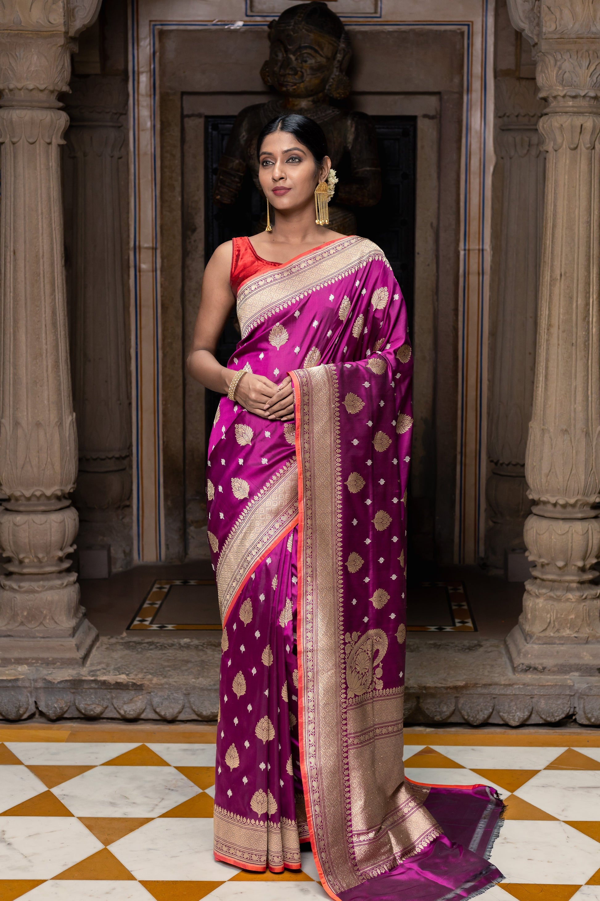 Purple Handwoven Kadwa Katan Silk Saree - Panaya