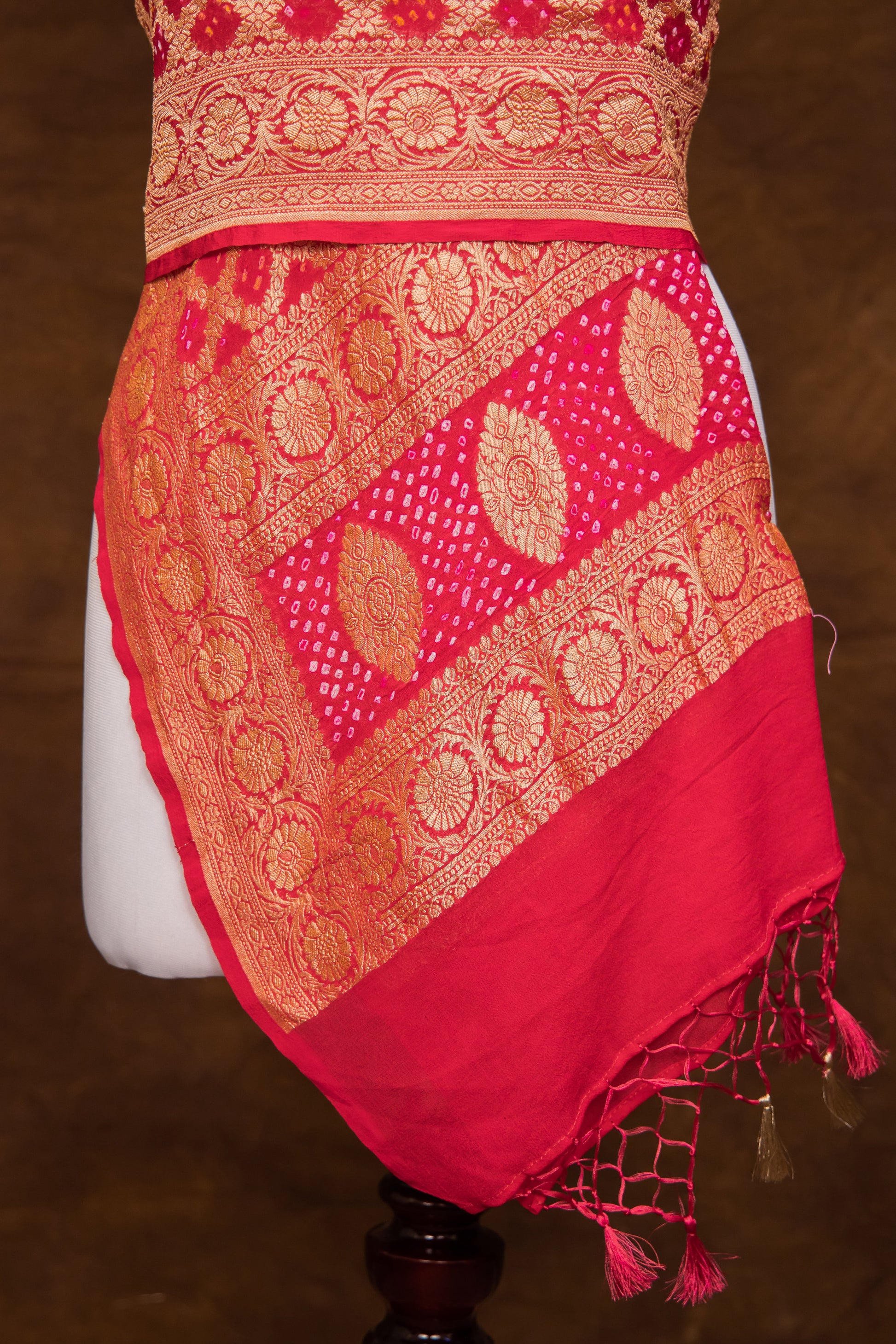 Rani Pink Georgette Khaddi Pure Silk Dupatta - Panaya