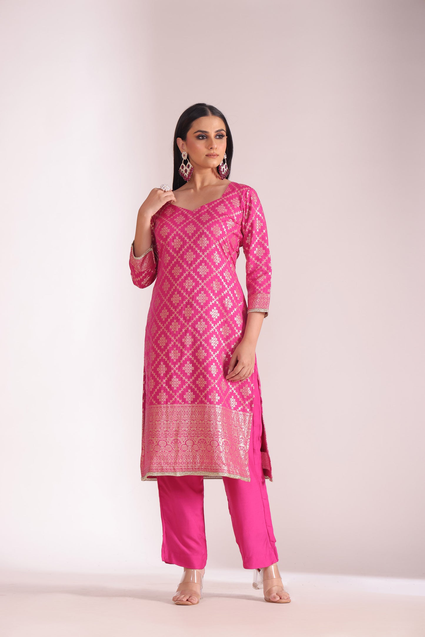 Noorika Fuschia Embroidered Chanderi Kurta With Pant And Dupatta