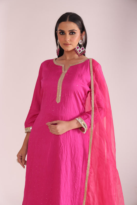 Mastani Fuschia Sequins Embroidered  Chanderi Kurta And Pant With Dupatta