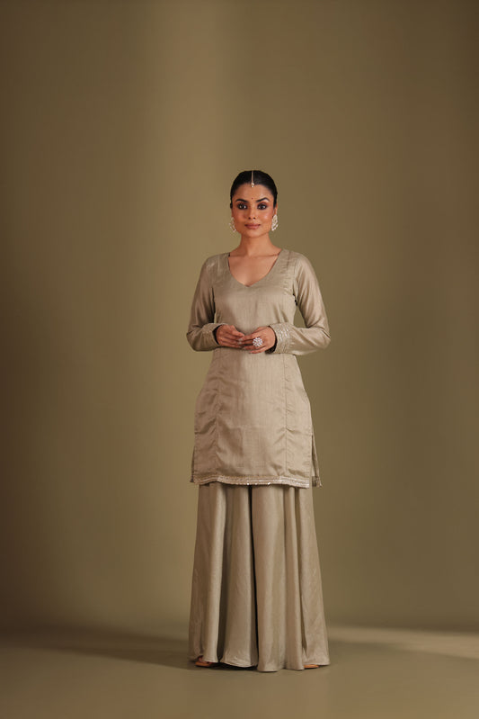 Jhalak Sage Embroidered Kashmiri Silk  Sharara And Dupatta