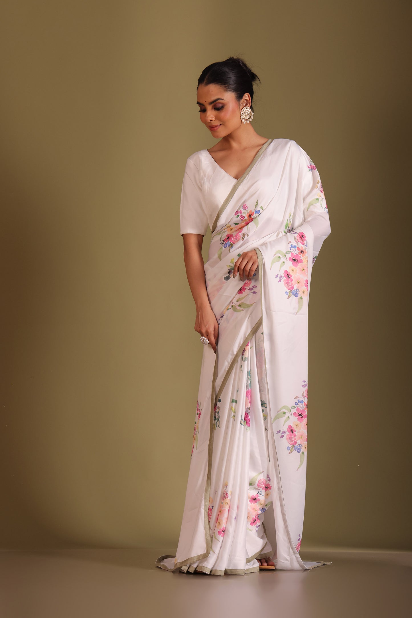 Gulzar White Digital Printed Silk Crepe Saree