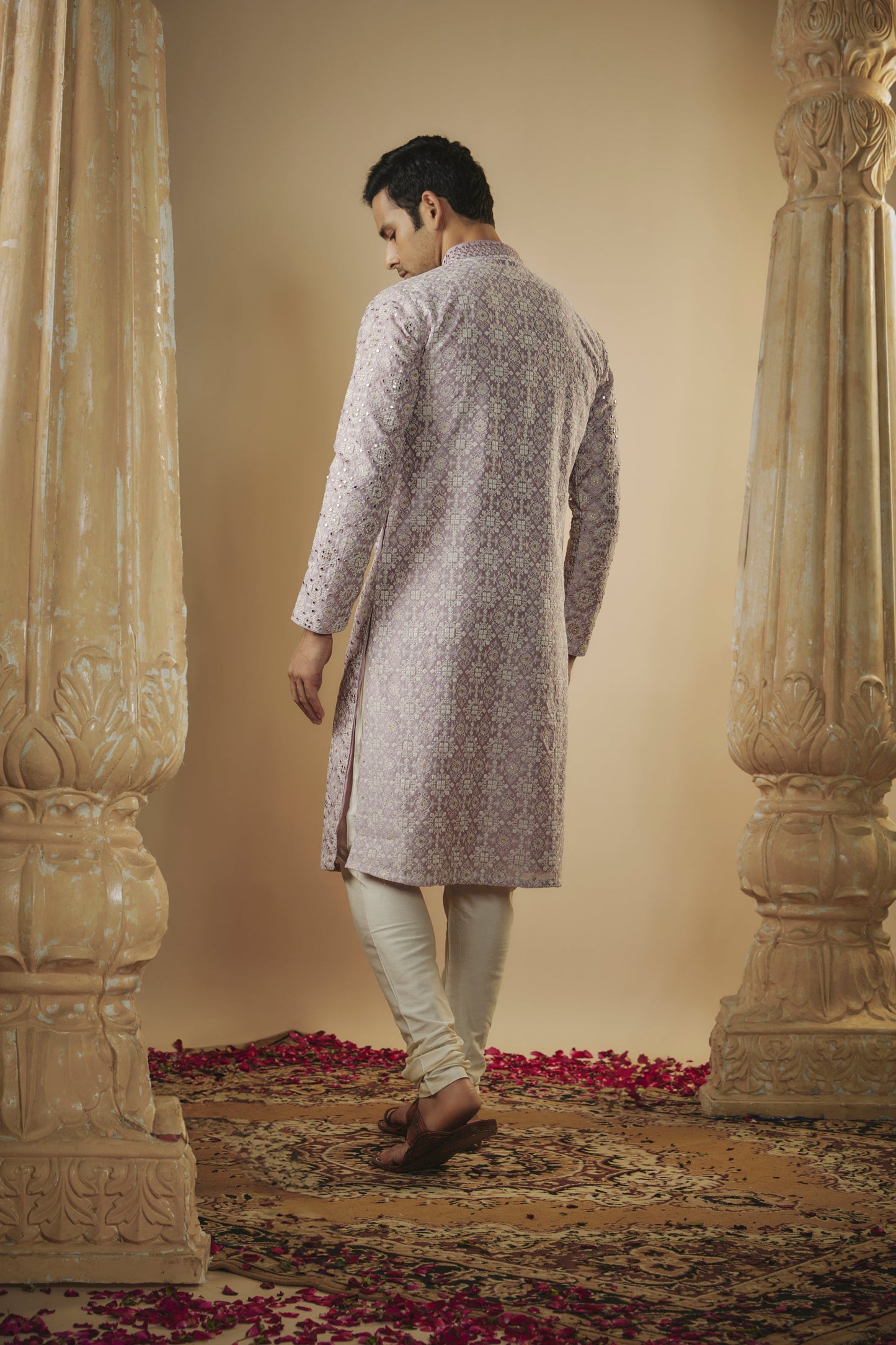 Light lilac lucknowi mirror embellished kurta set