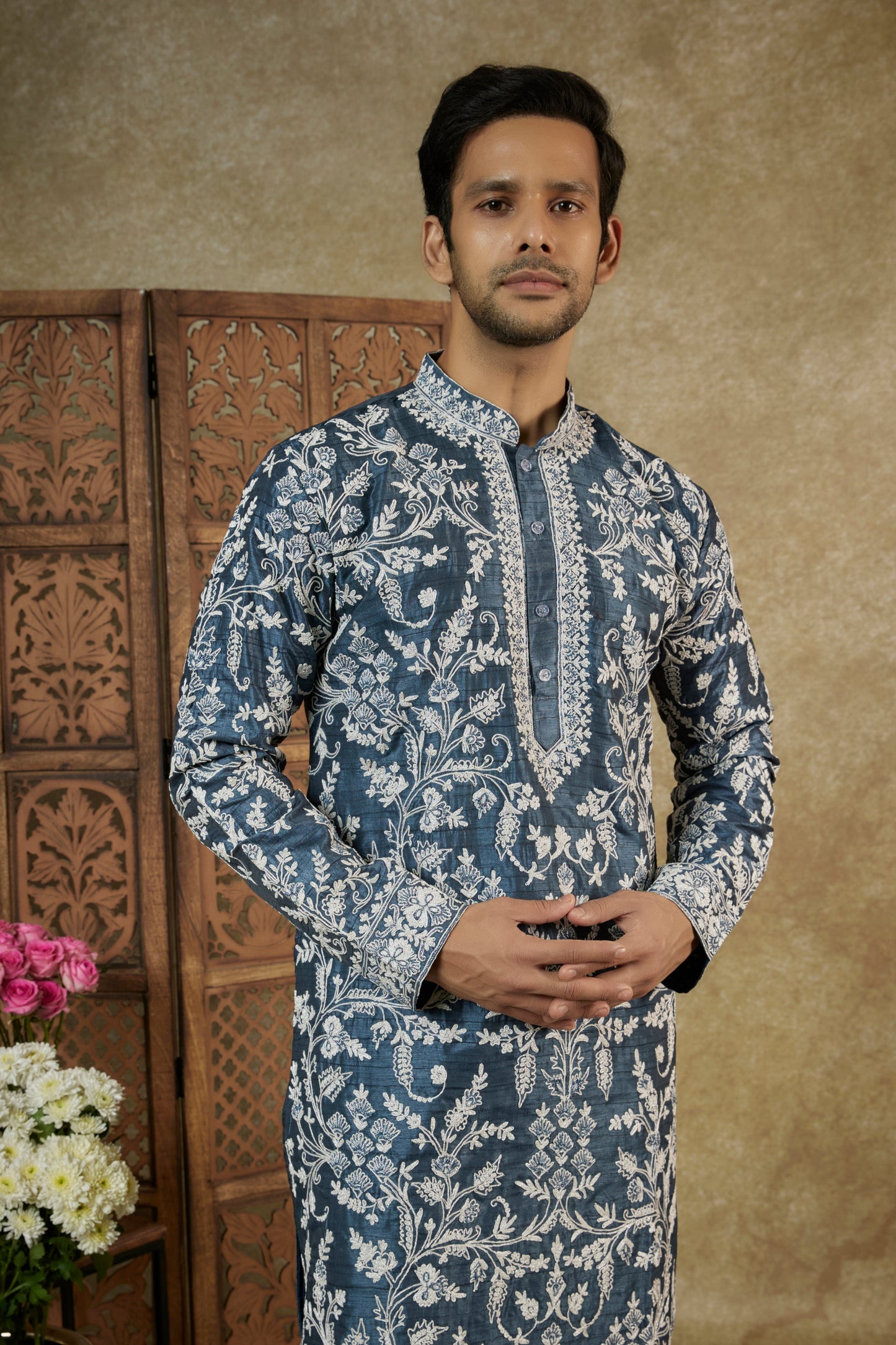 SAPPHIRE BLUE RESHAM EMBROIDERED SPLENDID SILK KURTA SET