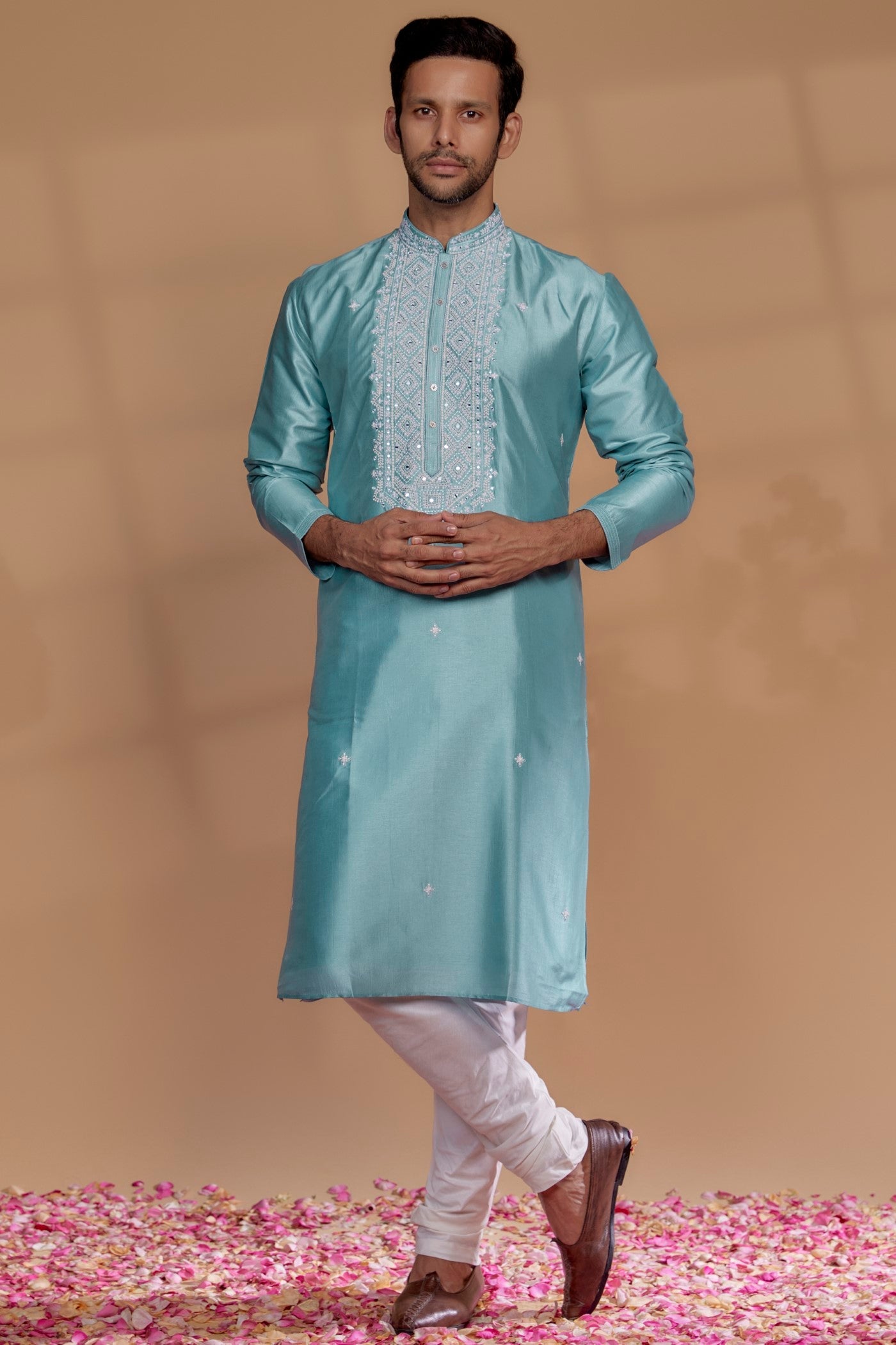 Firozi Blue Banarasi Silk Thread Embroidered Kurta Set